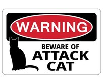 Plechová cedule Attack Cat Velikost: A5 (20 x 15 cm) A5 (20 x 15 cm)