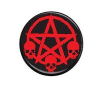 Pentagram se třemi lebkami (červený) - button