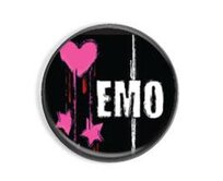Emo (růžová na černém pozadí) - button