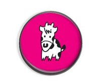 Kráva na růžovém podkladě - button