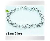 Další zajímavý náramek s délkou 21cm z chirurgické oceli