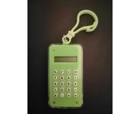 Zelená kalkulačka s hlavolamem - přívěsek na klíče