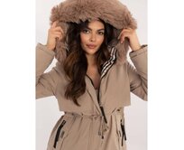 Béžová zimní bunda parka s kapsami Béžová, 2XL