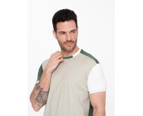 Pánské tričko s elastanem s barevnými rukávy zelené Zelená, M