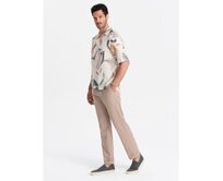 Pánské chino kalhoty z plátěné směsi s ohrnutou nohavicí - světle hnědé V3 OM-PACP-0198 Hnědá, S