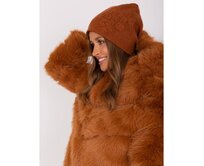 Dámská čepice s aplikací OMC světle hnědá Hnědá, Univerzální