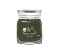 Yankee Candle vonná svíčka Signature ve skle střední Silver Sage & Pine 368g Černá