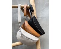 střední kožená ledvinka Barva: černá/zlatá černá/zlatá