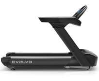 Komerční běžecký pás Evolve CT 500 s LCD