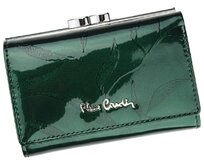 Zelená lesklá kožená peněženka Pierre Cardin LEAF 108 zelená, kůže