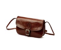 Tmavěhnědá pevná kožená crossbody kabelka Florence 05 tmavěhnědá, kůže