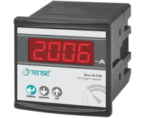 Digitální vestavěný panelový ampérmetr pro měření střídavých nepřímých proudů X/5 73 mm x 73 mm