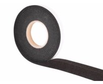 Expandující pěnová těsnící páska šíře 20 mm (5m) Po expanzi je výška až 5 cm. 5 m