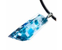 WAGA - Luxusní broušený skleněný šperk modrobílý PRV0809
