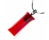 WAGA - Broušený skleněný šperk červený PRV0819