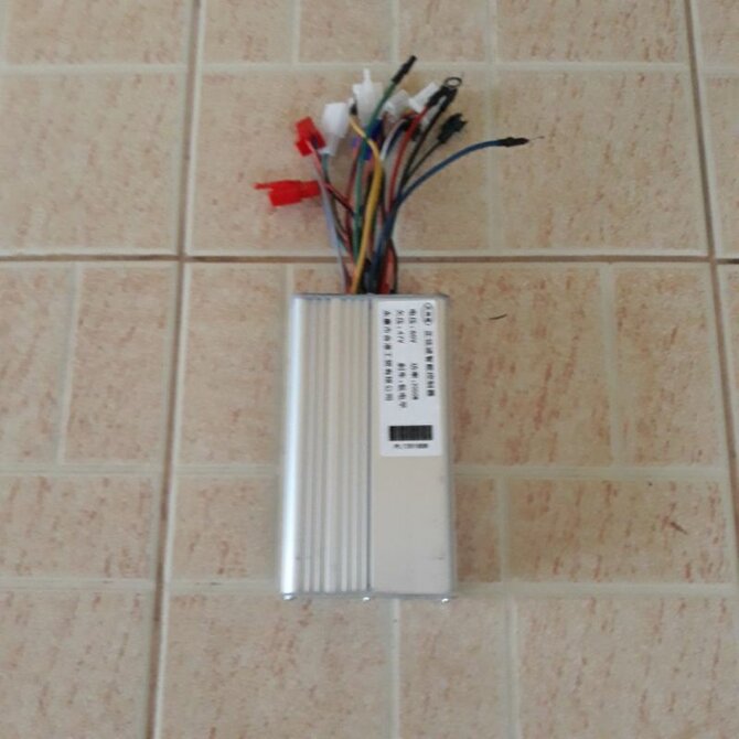 Regulátor pro elektrickou koloběžku 1500w 60v ( controller)