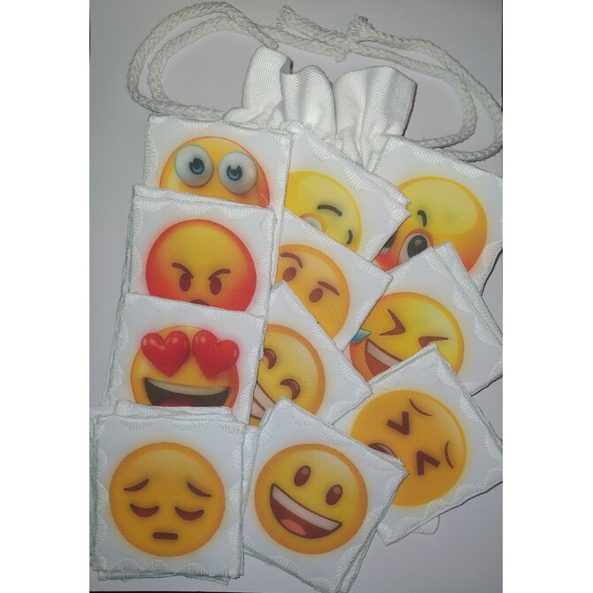 Látkové pexeso - Emoji Smile