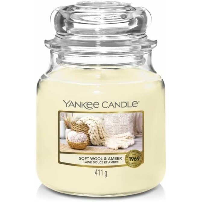 Yankee Candle vonná svíčka Classic ve skle střední Soft Wool & Amber 368g Krémová