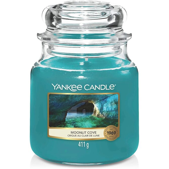 Yankee Candle vonná svíčka Classic ve skle střední Moonlit Cove 411 g Modrá