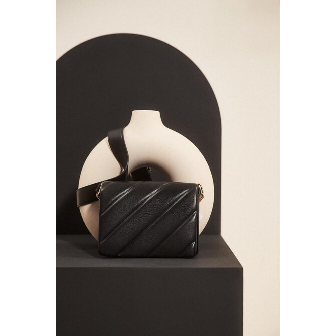 Moodo Kabelka TIRTU černá